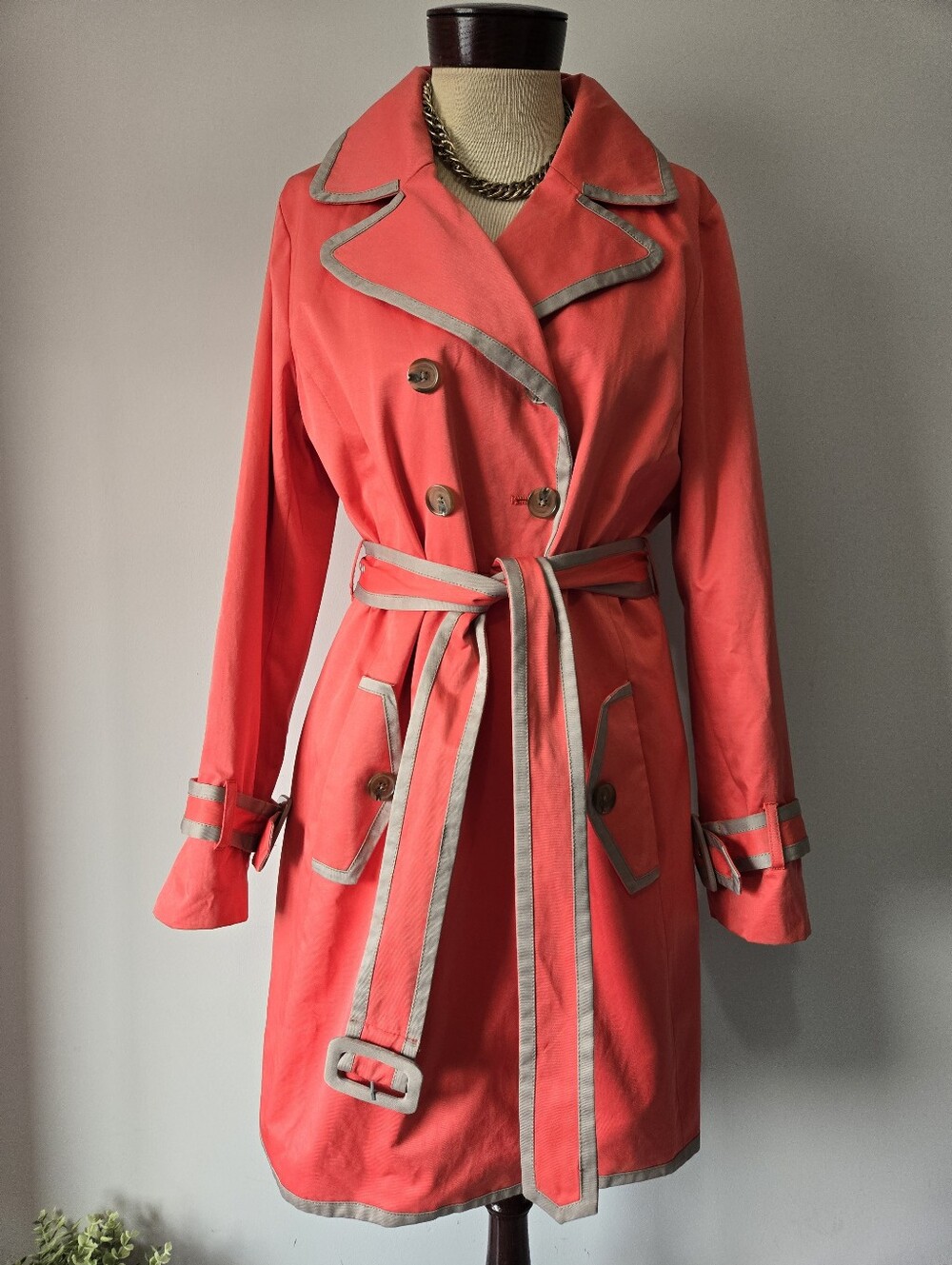 Banana Republic Factory Coral Trench Coat with Contrast Grey Trim. Size L